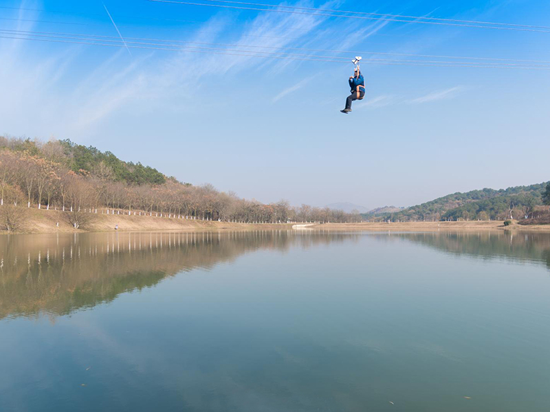 哪些地方不能搭建滑索，景區(qū)滑索廠家來解答